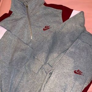 Nike Sweatsuit